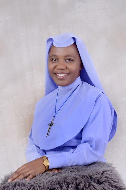 Sr. Dr. ARIRIGUZO, (IHM) MaryJane : Vice President CATHAN